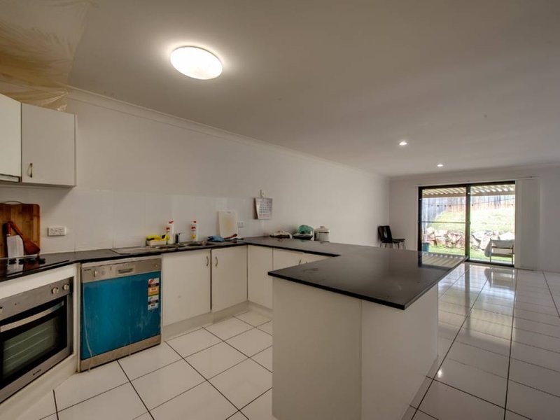 Photo - 230 Eagle Street, Collingwood Park QLD 4301 - Image 5