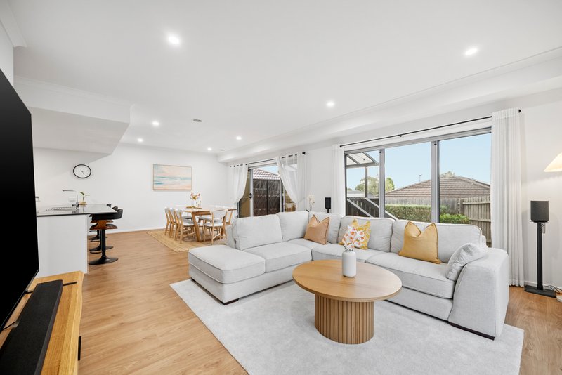 Photo - 2/30 Faraday Street, Boronia VIC 3155 - Image 2