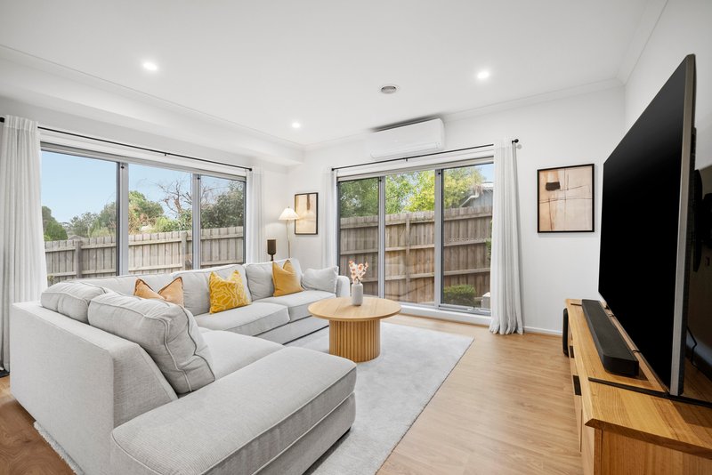 Photo - 2/30 Faraday Street, Boronia VIC 3155 - Image 5