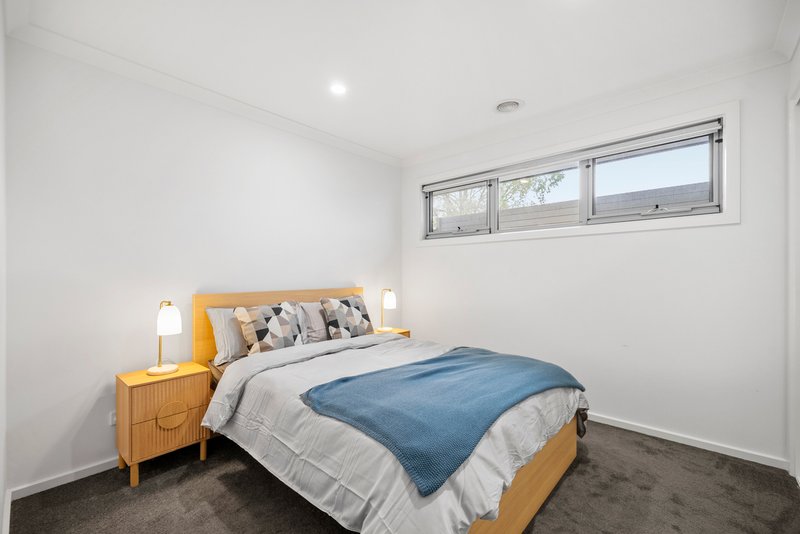 Photo - 2/30 Faraday Street, Boronia VIC 3155 - Image 10