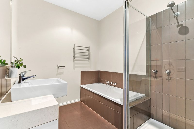 Photo - 2/30 Fourth Avenue, Chelsea Heights VIC 3196 - Image 11