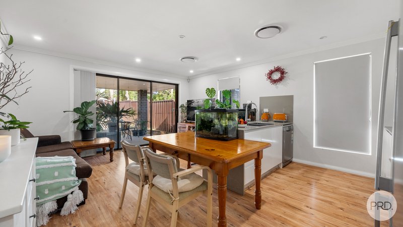 Photo - 2/30 Kareela Avenue, Penrith NSW 2750 - Image 4