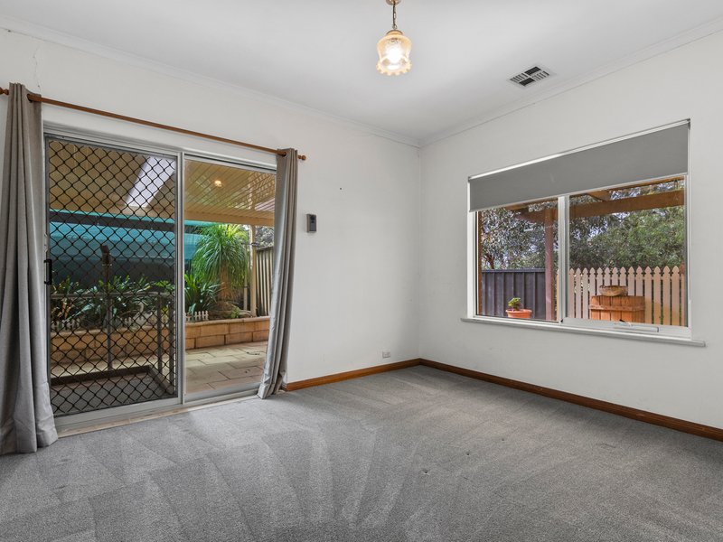 Photo - 2/30 Lochside Drive, West Lakes SA 5021 - Image 14