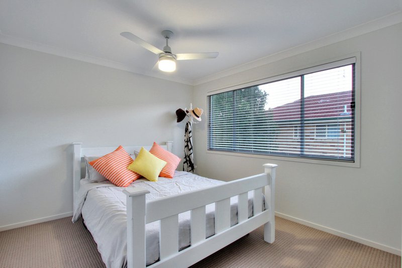 Photo - 2/30 Maranda Street, Shailer Park QLD 4128 - Image 6