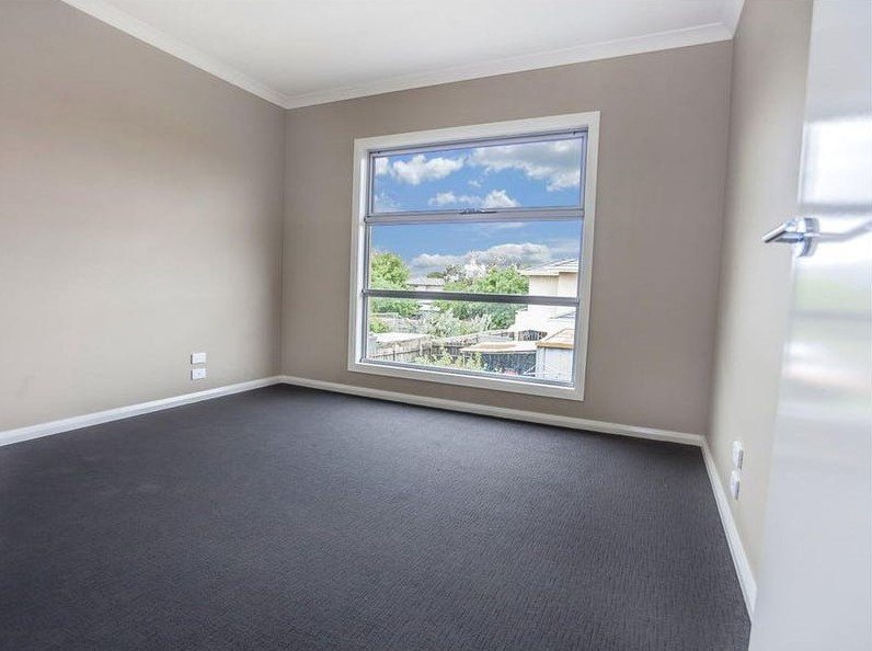 Photo - 2/30 Meredith Street, Broadmeadows VIC 3047 - Image 4