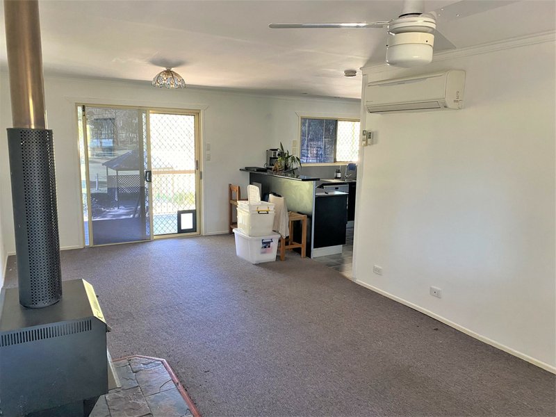 Photo - 230 Parsons Road, Nanango QLD 4615 - Image 7