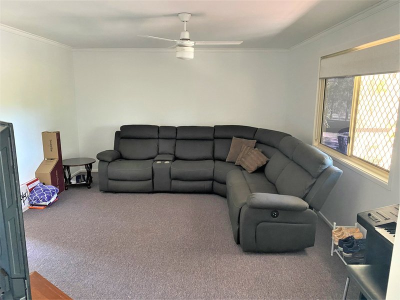 Photo - 230 Parsons Road, Nanango QLD 4615 - Image 16