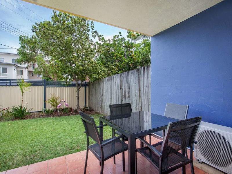 Photo - 2/30 Pilba Street, Chermside QLD 4032 - Image 9