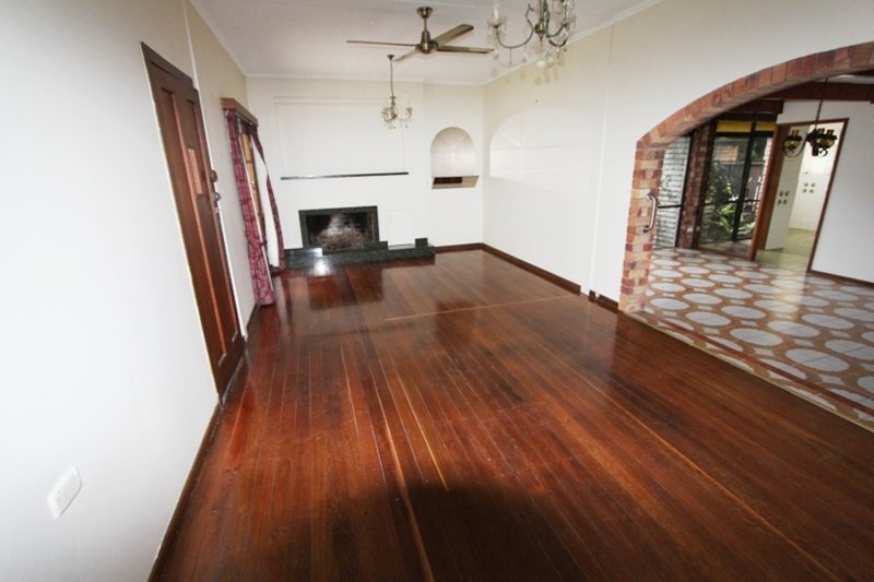 Photo - 230 Queen Street, Southport QLD 4215 - Image 5