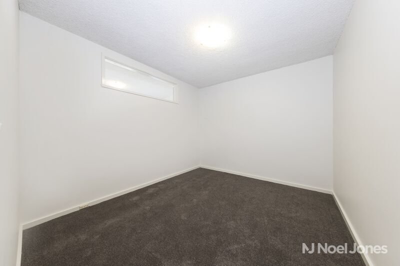 Photo - 2/30 Sandown Road, Ascot Vale VIC 3032 - Image 10