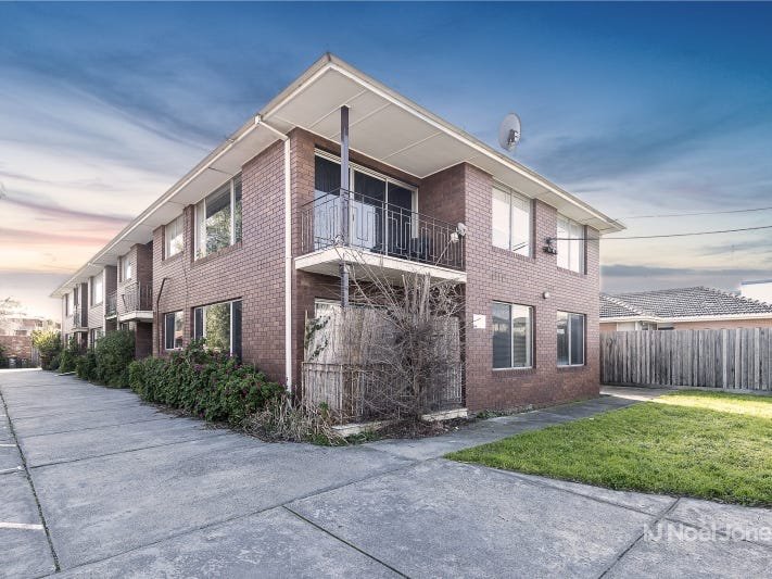 2/30 Sandown Road, Ascot Vale VIC 3032