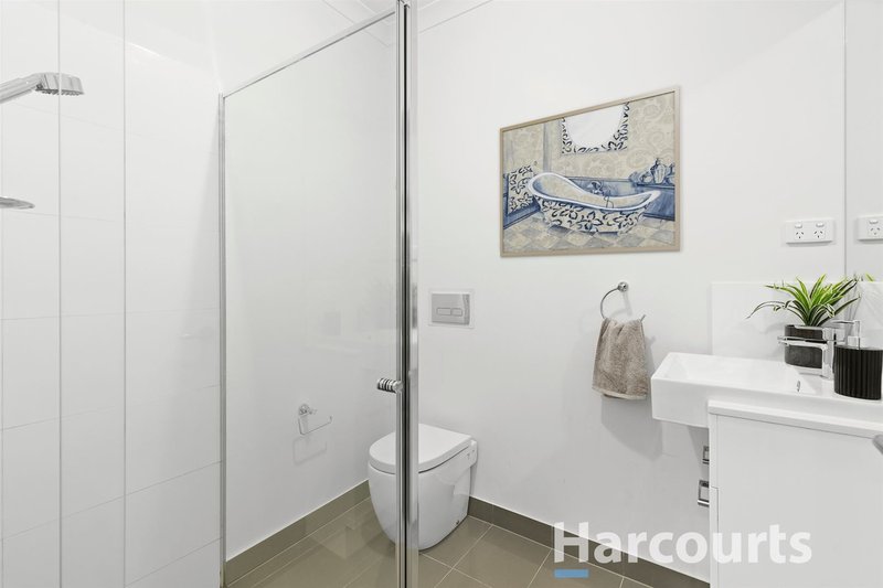 Photo - 2/30 Stonehaven Avenue, Boronia VIC 3155 - Image 7