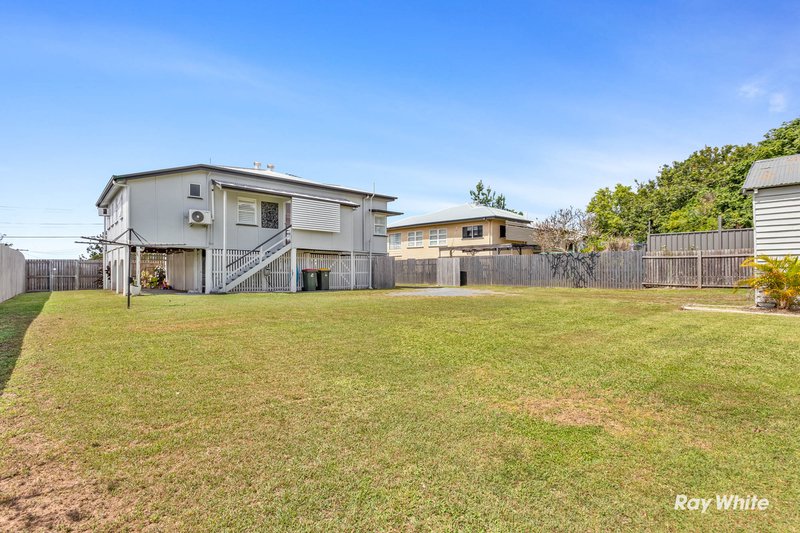 Photo - 230 Upper Dawson Road, The Range QLD 4700 - Image 15