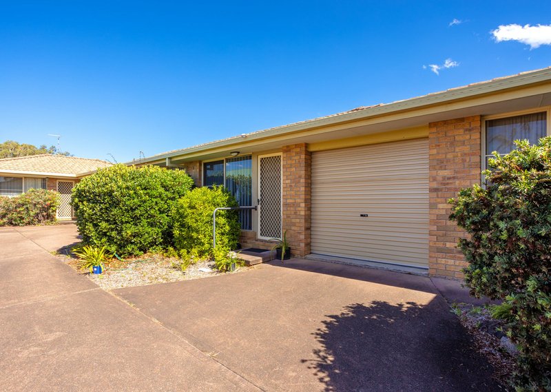 Photo - 2/30 Waterman Street, Old Bar NSW 2430 - Image 1