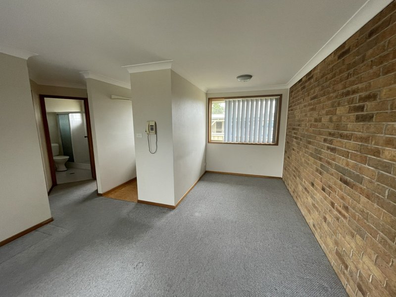 Photo - 2/30 Waterman Street, Old Bar NSW 2430 - Image 5