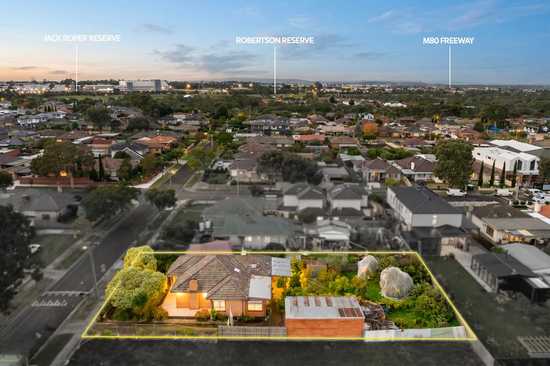 Photo - 230 West Street, Glenroy VIC 3046 - Image 5