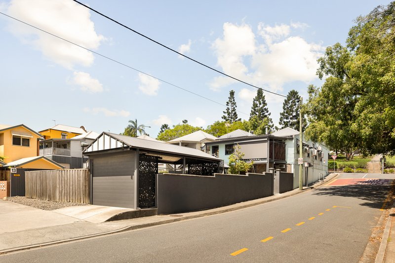 Photo - 2/300 Lutwyche Road, Windsor QLD 4030 - Image 7