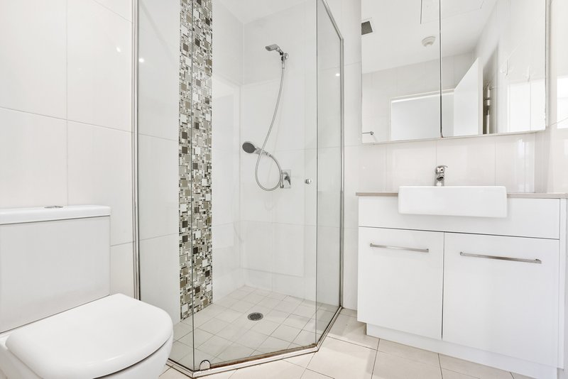 Photo - 2301/10 Sturdee Parade, Dee Why NSW 2099 - Image 8