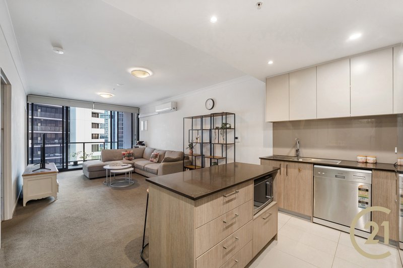 Photo - 2301/420 Macquarie Street, Liverpool NSW 2170 - Image 3