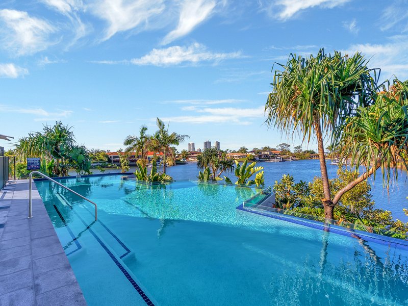 Photo - 2301/5 Harbour Side Court, Biggera Waters QLD 4216 - Image 18