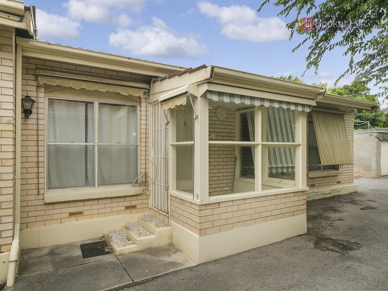 Photo - 2/302 Seacombe Road, Seacliff Park SA 5049 - Image 3