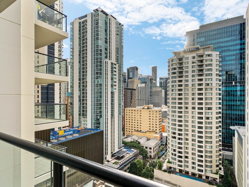 Photo - 2302/79 Albert Street, Brisbane City QLD 4000 - Image 1