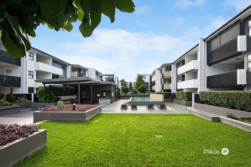 Photo - 2303/30 Johnston Street, Bulimba QLD 4171 - Image 15