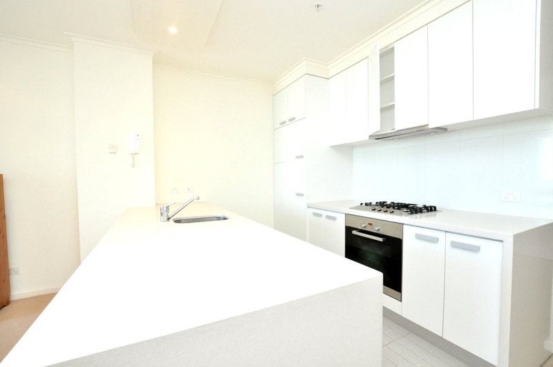 Photo - 2303/63 Whiteman Street, Southbank VIC 3006 - Image 2