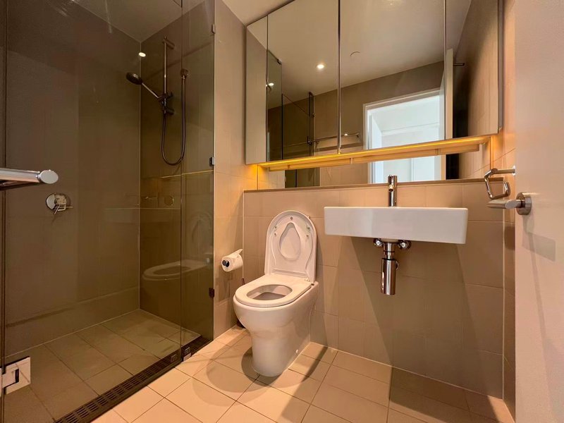 Photo - 2303n/883 Collins Street, Docklands VIC 3008 - Image 5