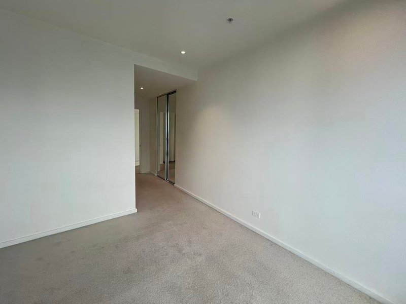Photo - 2303n/883 Collins Street, Docklands VIC 3008 - Image 7