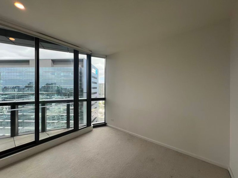 Photo - 2303n/883 Collins Street, Docklands VIC 3008 - Image 8