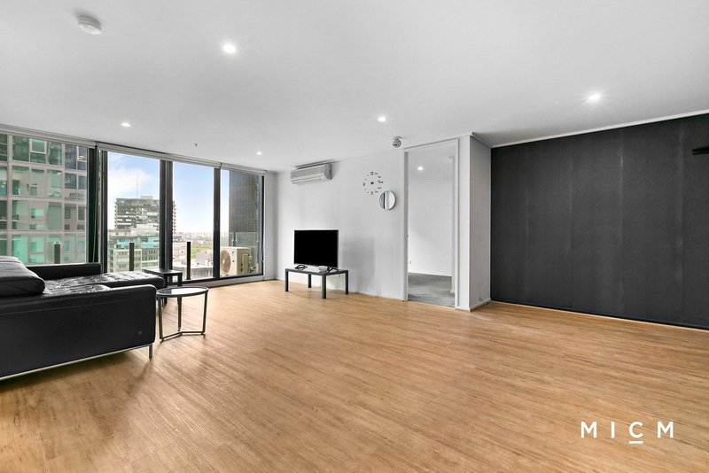 Photo - 2305/163 City Road, Southbank VIC 3006 - Image 2