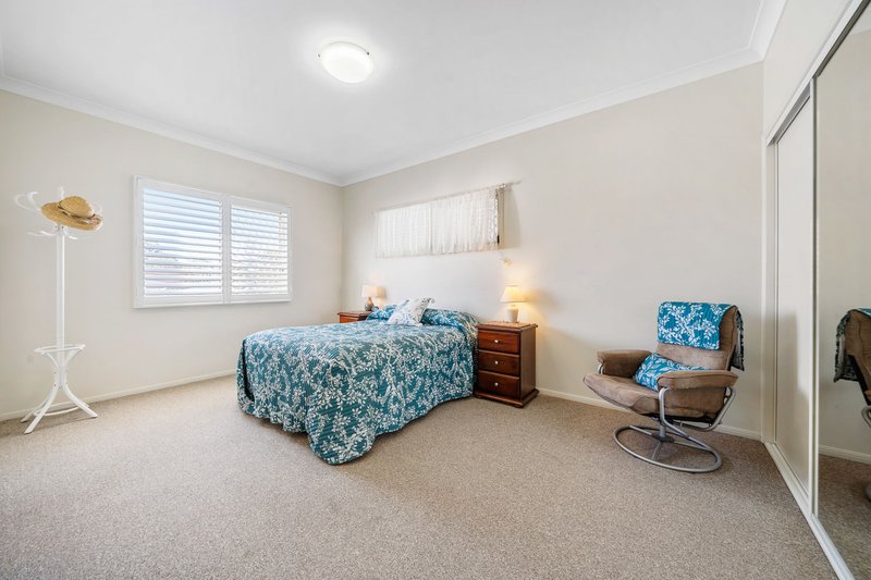 Photo - 230/530 Bridge Street, Wilsonton QLD 4350 - Image 9