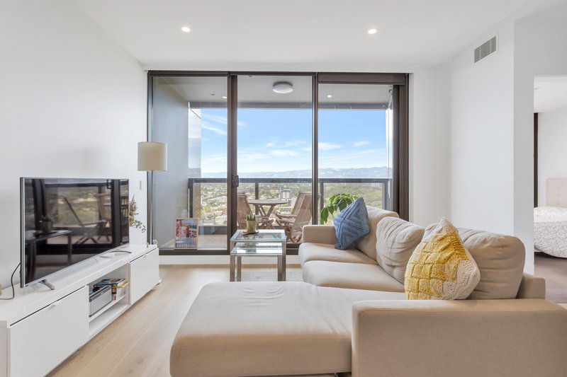 Photo - 2305/421 King William Street (The Vue Apartments) , Adelaide SA 5000 - Image 1