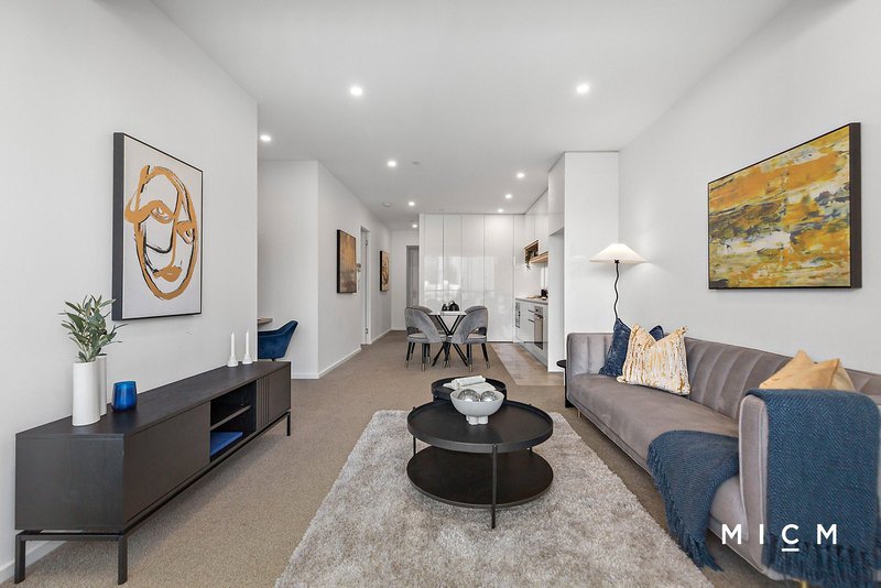Photo - 2305/560 Lonsdale Street, Melbourne VIC 3000 - Image 2