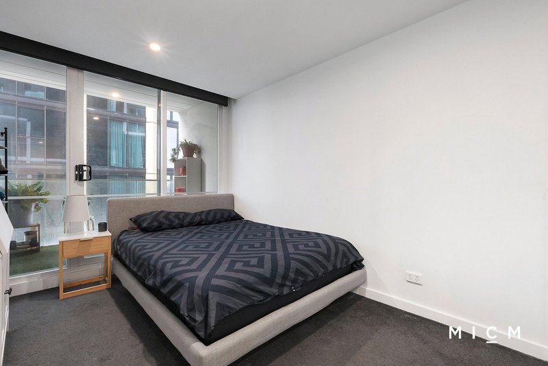 Photo - 2305/63 Haig Street, Southbank VIC 3006 - Image 6