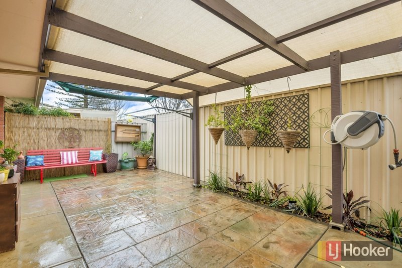 Photo - 2/306 Victoria Road, Largs North SA 5016 - Image 6