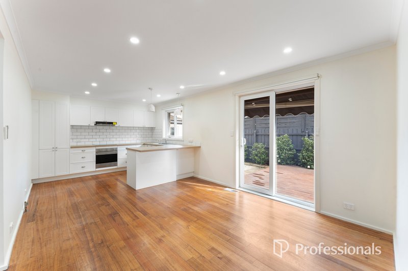 Photo - 2/307 Bluff Road, Sandringham VIC 3191 - Image 3