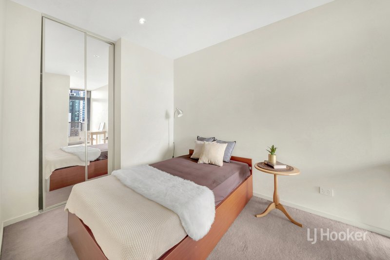 Photo - 2307/380 Little Lonsdale Street, Melbourne VIC 3000 - Image 4