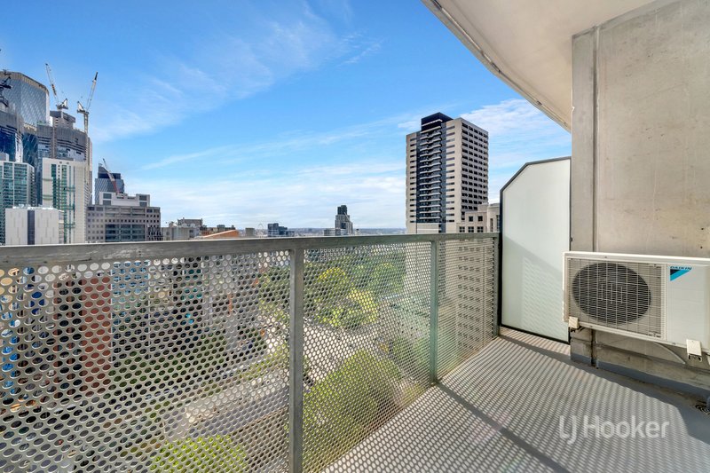 Photo - 2307/380 Little Lonsdale Street, Melbourne VIC 3000 - Image 11