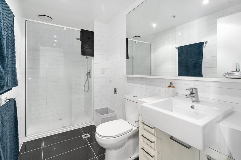 Photo - 2309/241 City Road, Southbank VIC 3006 - Image 5