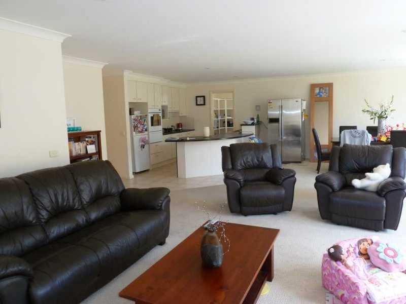 Photo - 2/31 Amanda Cres , Forster NSW 2428 - Image 4