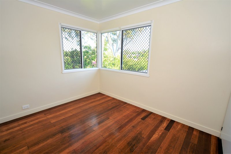 Photo - 231 Appleby Road, Stafford Heights QLD 4053 - Image 5