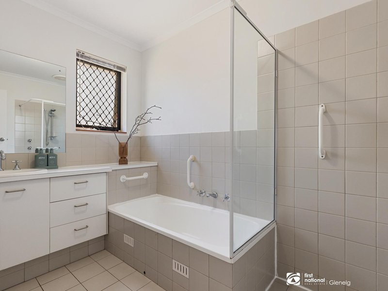 Photo - 2/31 Bucknall Road, Glanville SA 5015 - Image 11