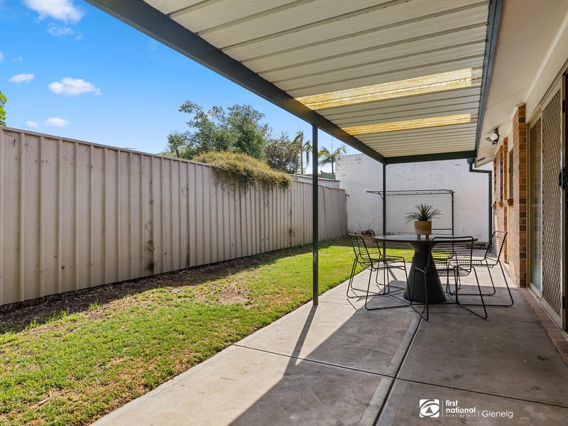 Photo - 2/31 Bucknall Road, Glanville SA 5015 - Image 12