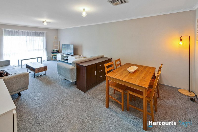 Photo - 2/31 Epstein Drive, Morphett Vale SA 5162 - Image 3
