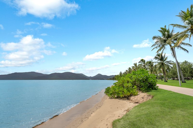 Photo - 231 Esplanade , Cairns North QLD 4870 - Image 19