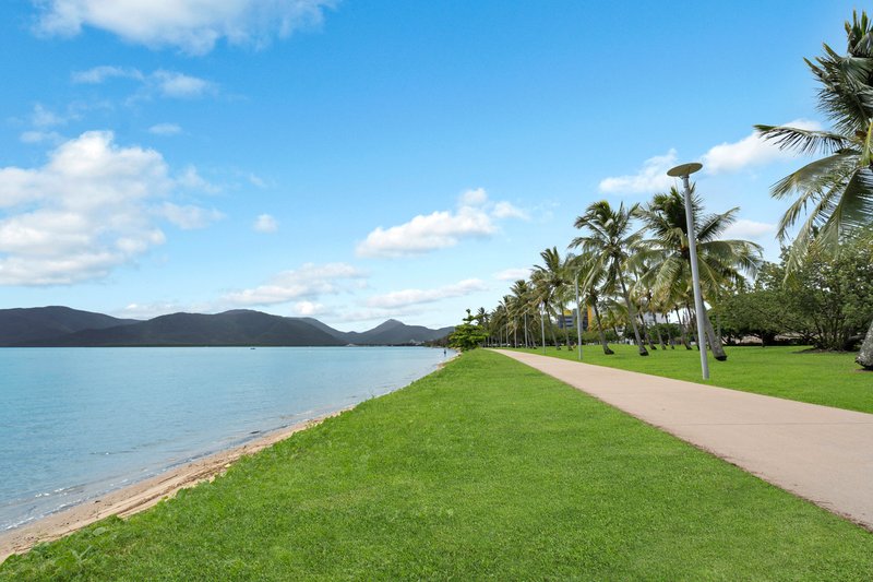 Photo - 231 Esplanade , Cairns North QLD 4870 - Image 20