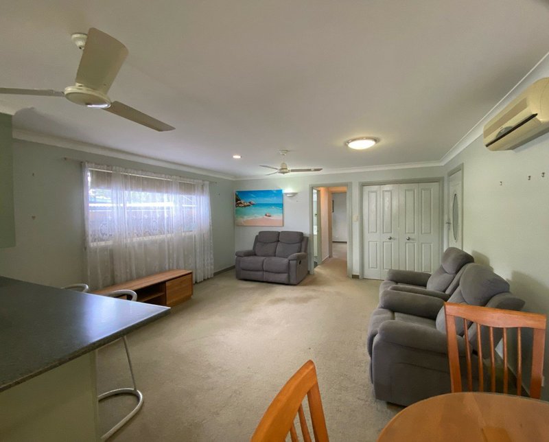 Photo - 23/1 Jacaranda Drive, Boyne Island QLD 4680 - Image 4