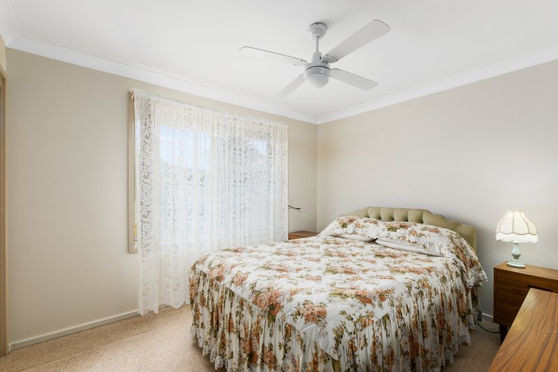 Photo - 2/31 Julianne Street, Dapto NSW 2530 - Image 6